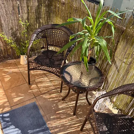 Lece Nad Morze- Apartament Z Balkonem Gdansk غدانسك
